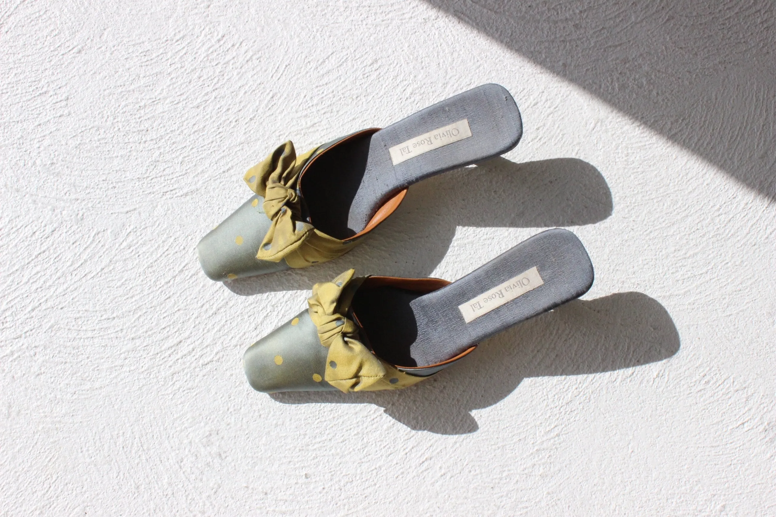 90s Olivia Rose Tal Raw Silk Polka Dot Bow Mules~ Euro 40