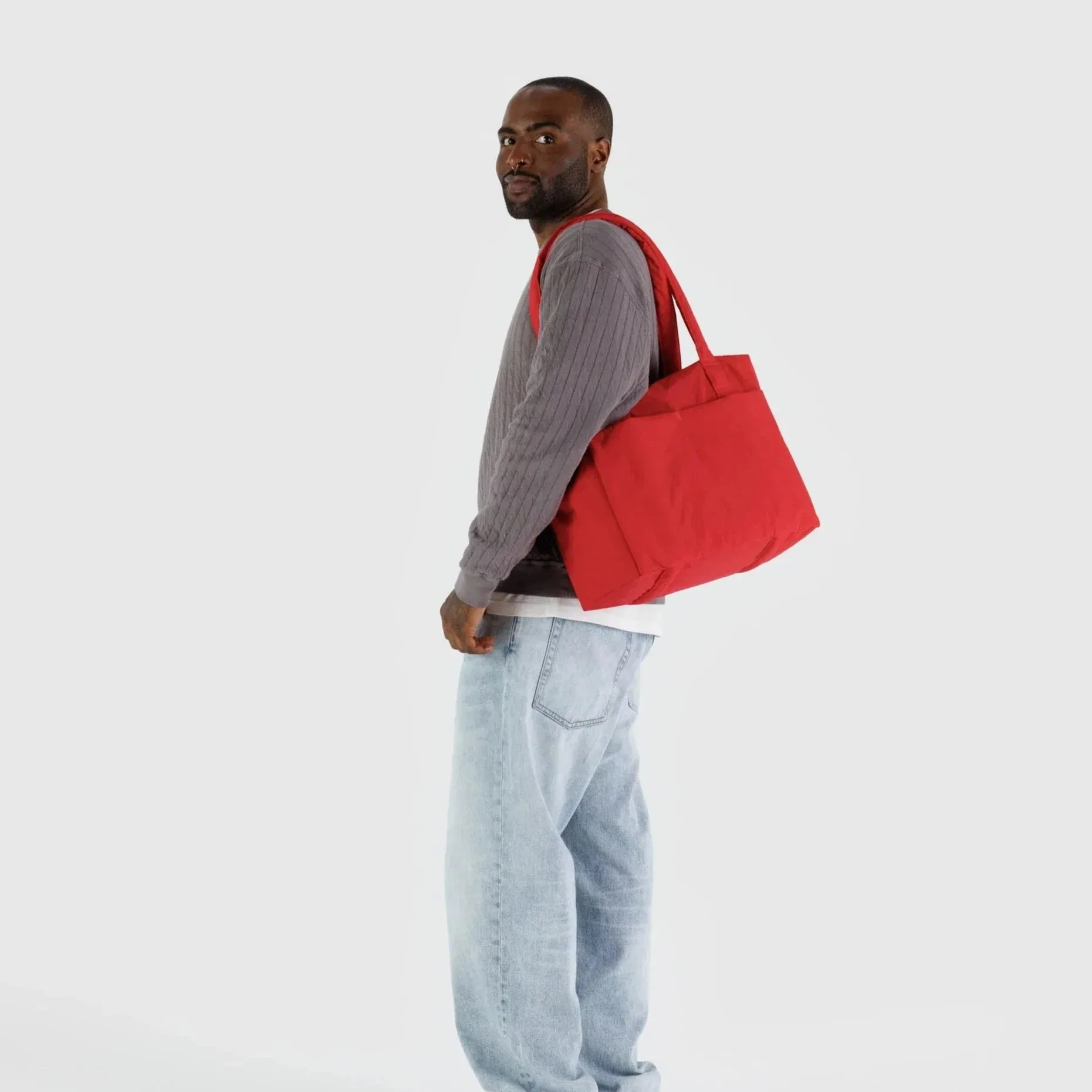 Baggu Small Cloud Carry-On in Candy Apple