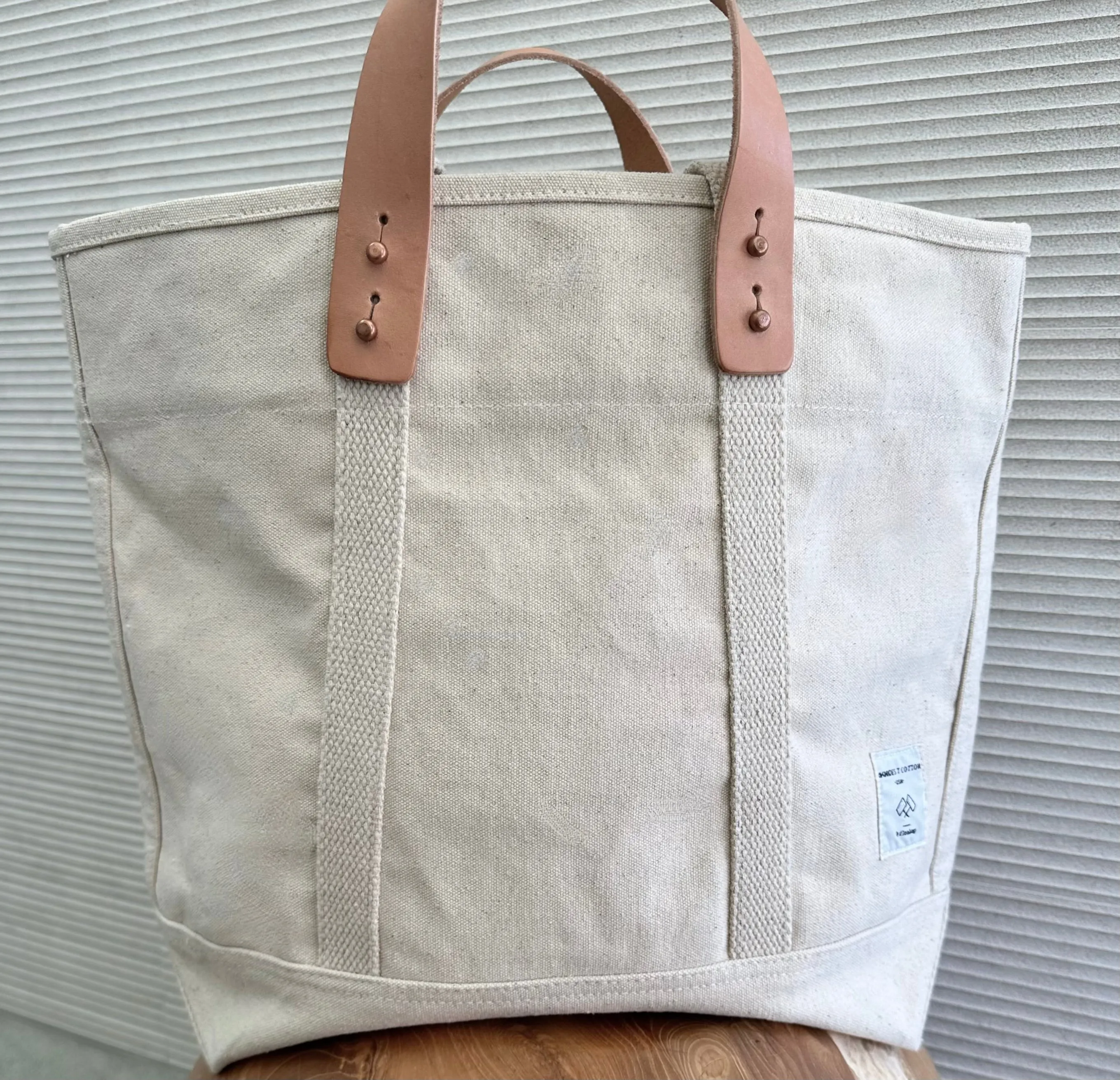Cotton Canvas Tote in Ecru