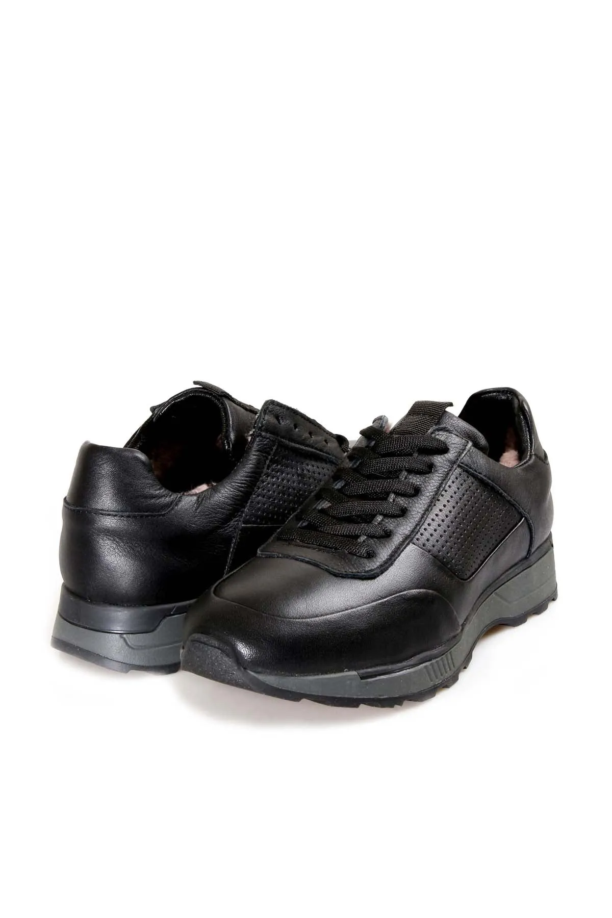 Men's Black Leather Casual Sneakers with Grey Sole and Fur Lining - Wessi