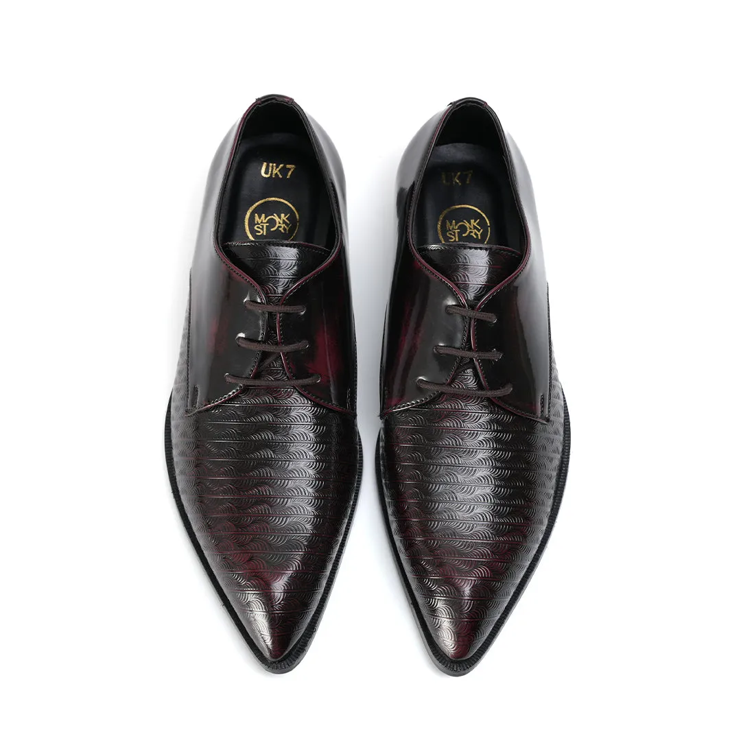 Monkstory Embossed Pattern Pointed Lace-ups - Cherry